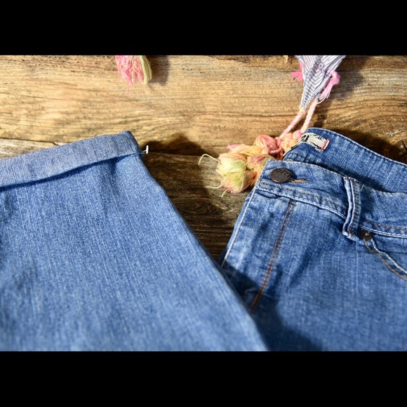 17/21 Jeans as new size 12 Skinny Fit as new - Picture 3 of 6